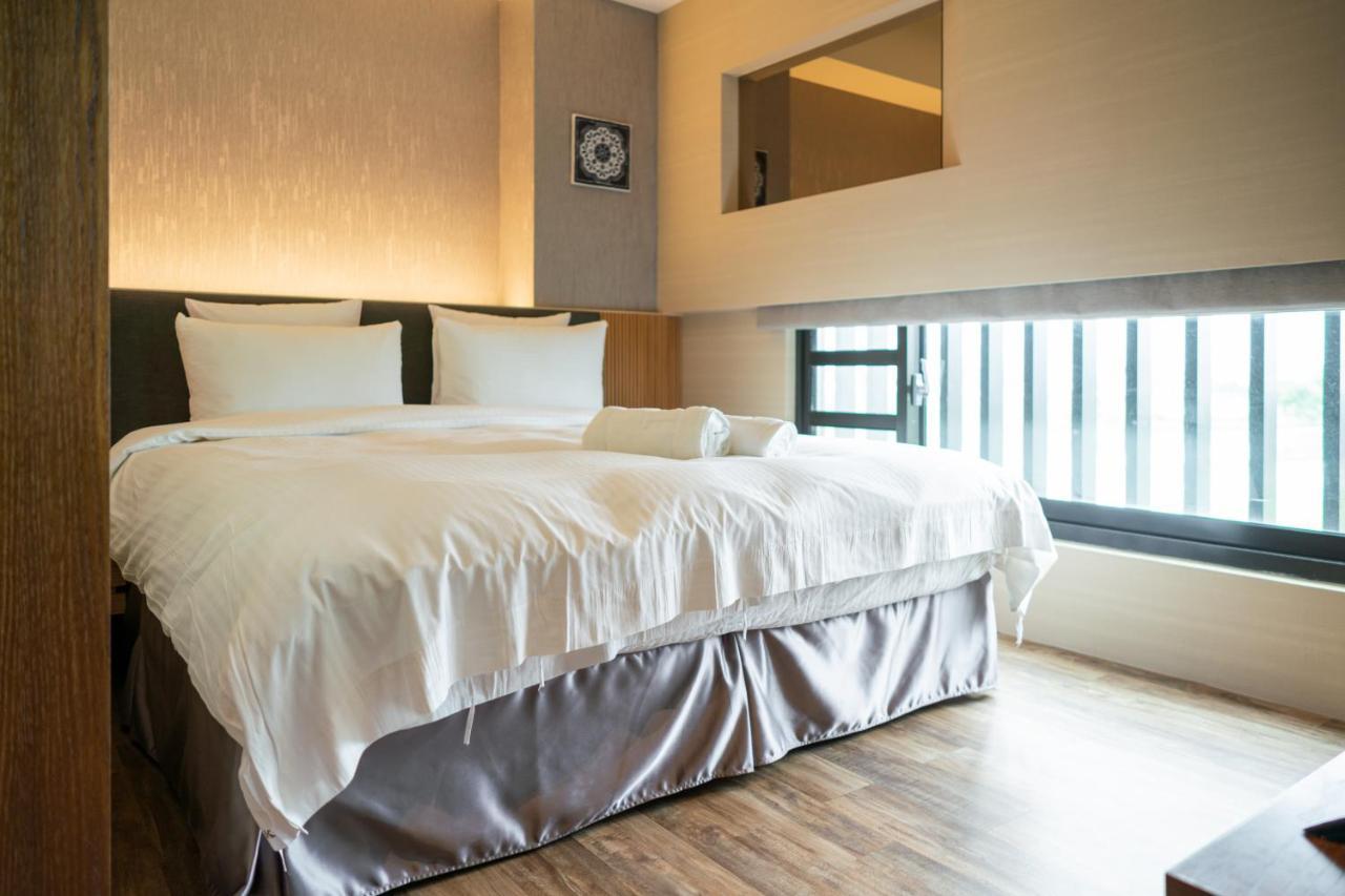 Tsang Kuo Resort Wujie Extérieur photo