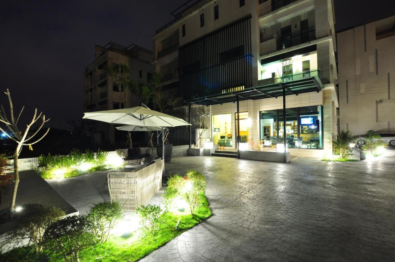Tsang Kuo Resort Wujie Extérieur photo