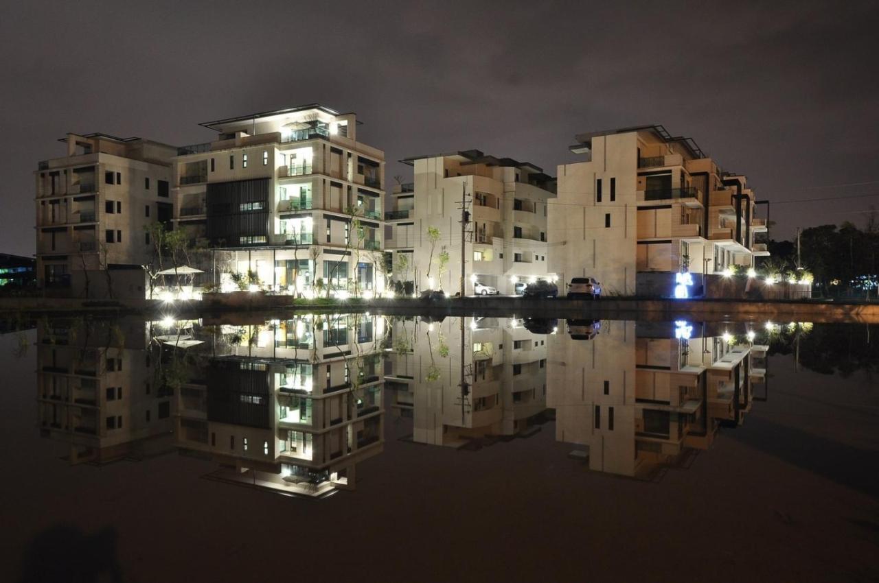 Tsang Kuo Resort Wujie Extérieur photo