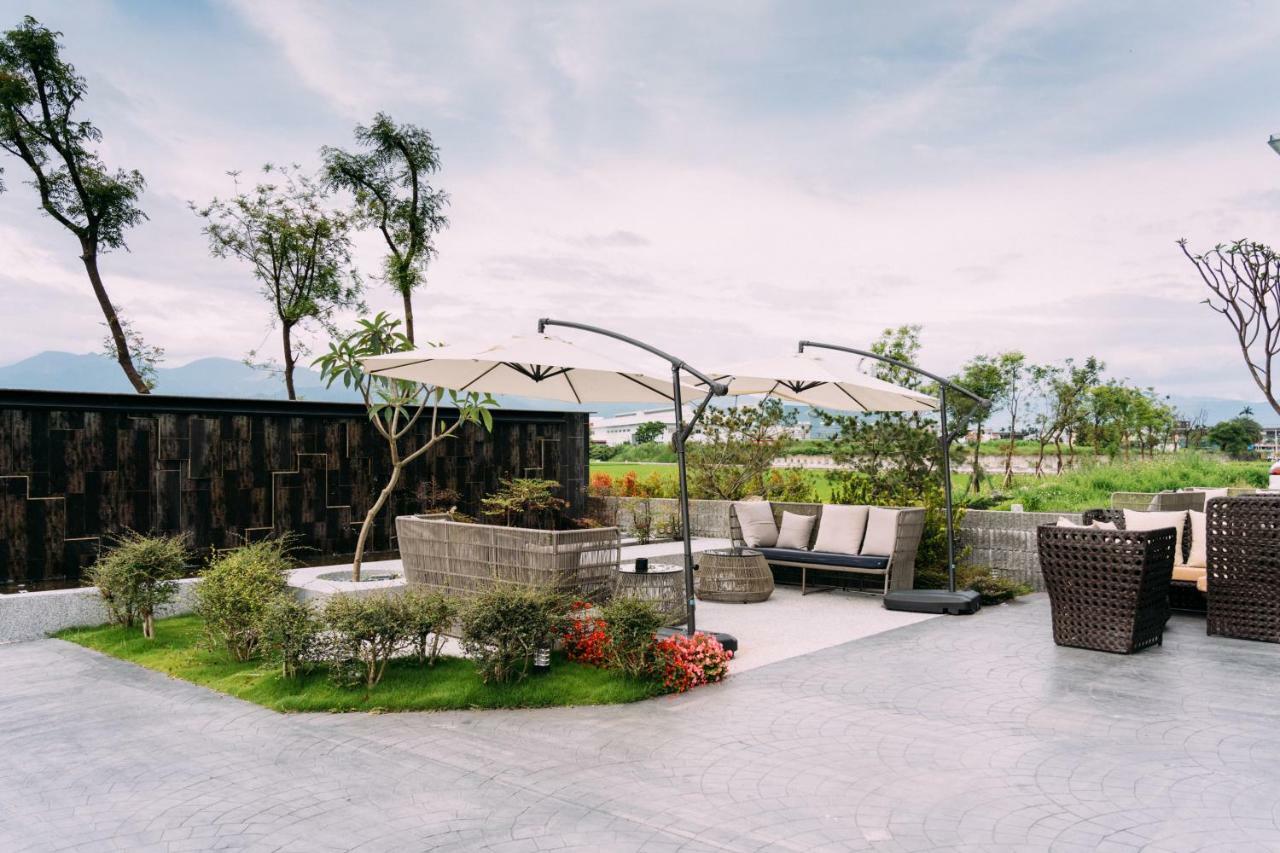 Tsang Kuo Resort Wujie Extérieur photo