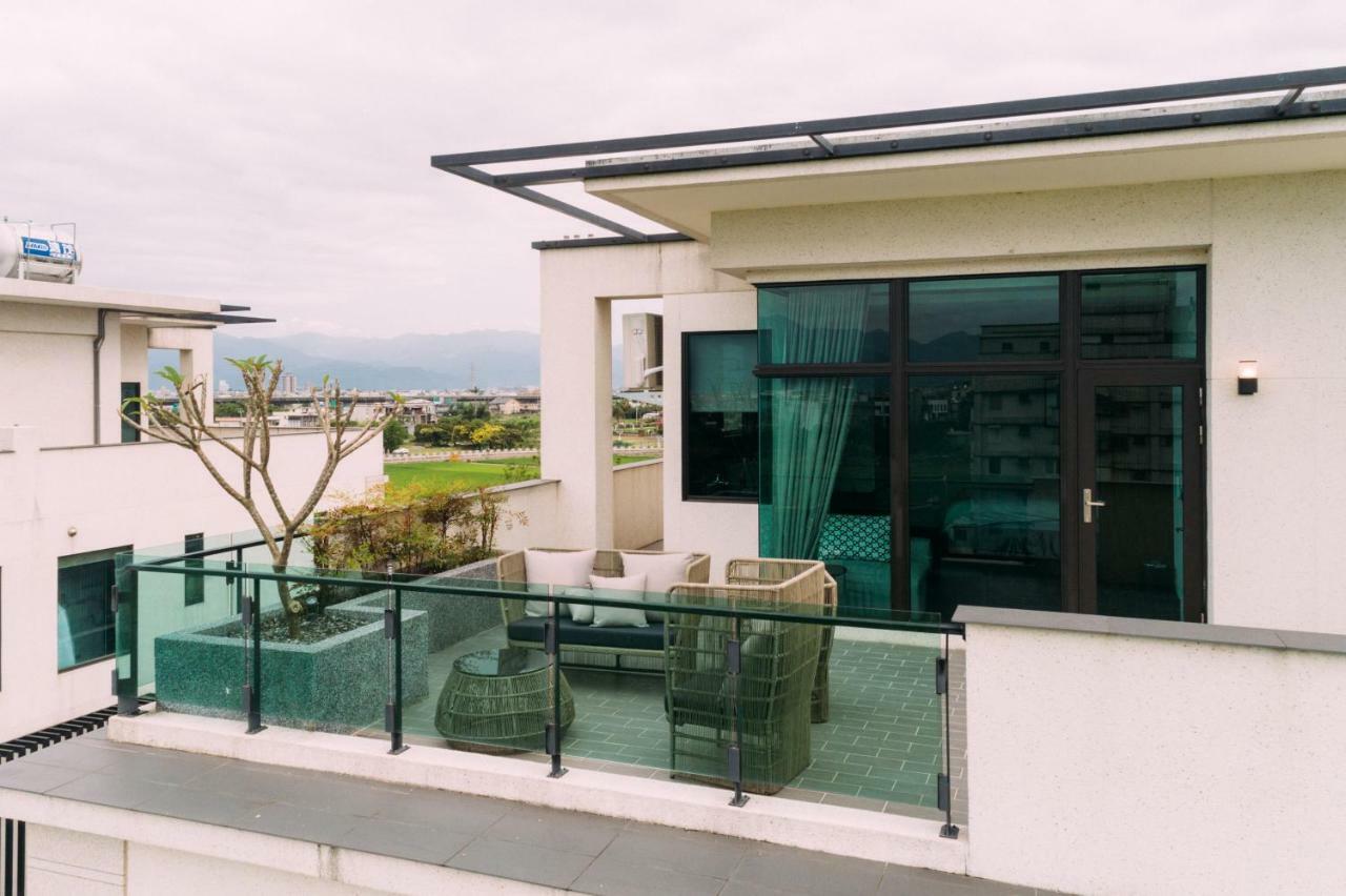 Tsang Kuo Resort Wujie Extérieur photo