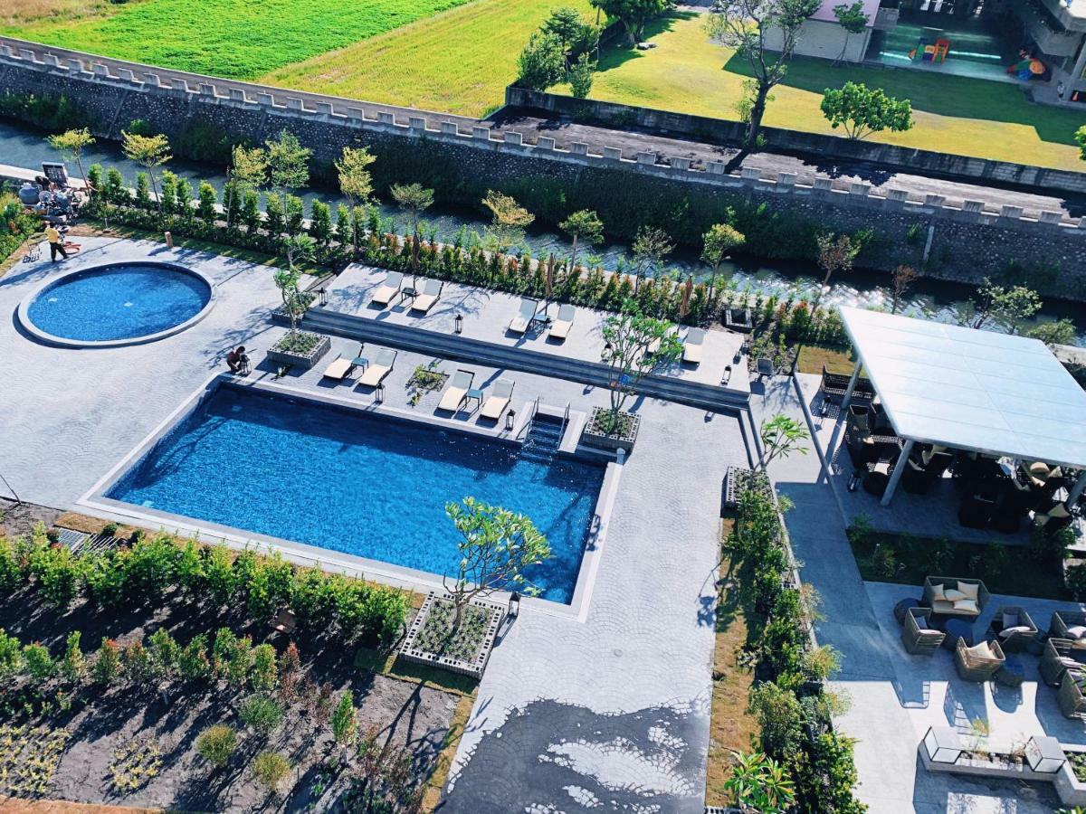 Tsang Kuo Resort Wujie Extérieur photo