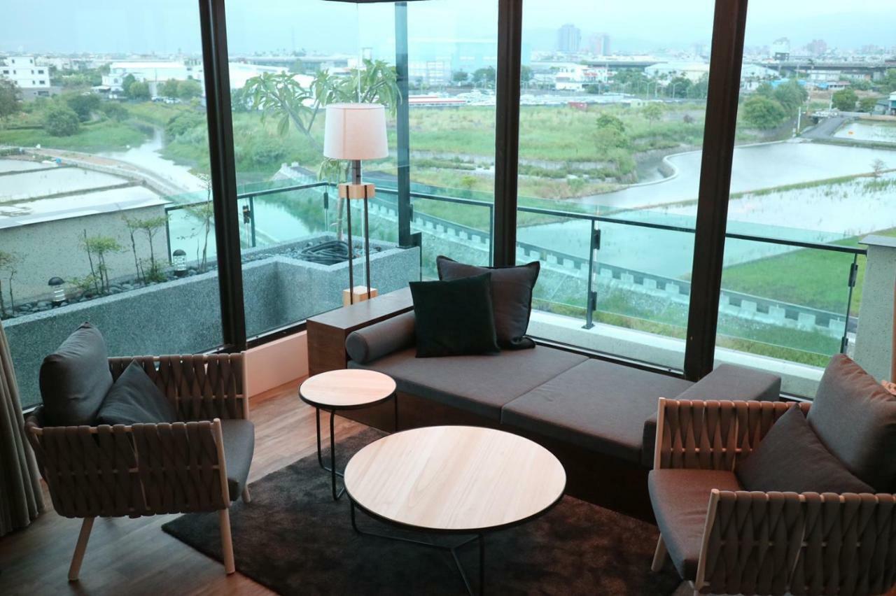 Tsang Kuo Resort Wujie Extérieur photo