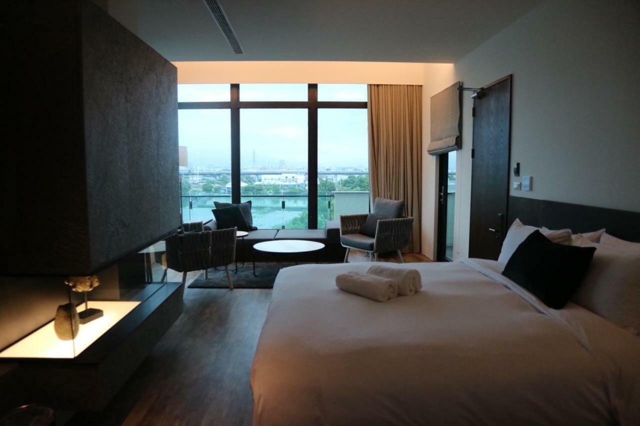 Tsang Kuo Resort Wujie Extérieur photo